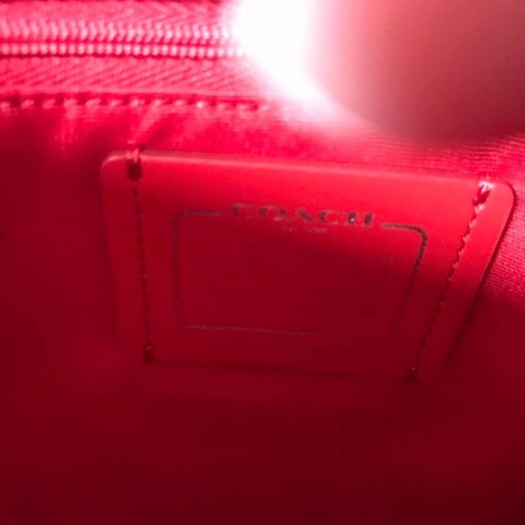 Coach purse - Picture 3 of 4